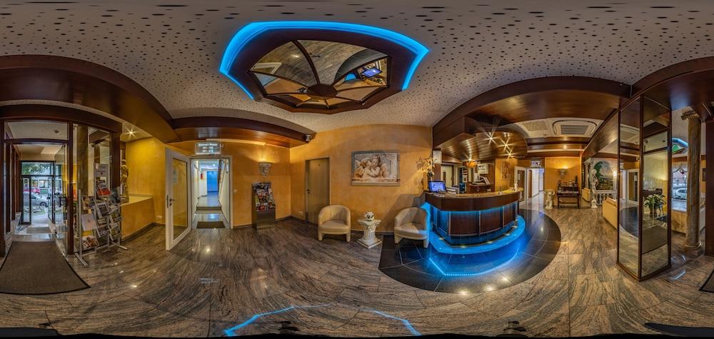 Aparthotel Astro - Nichtraucherhotel Stuttgart Ngoại thất bức ảnh