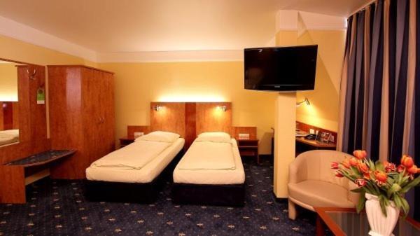 Aparthotel Astro - Nichtraucherhotel Stuttgart Ngoại thất bức ảnh
